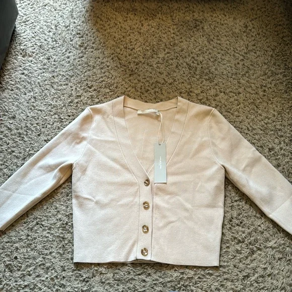 One day grey cropped top - Picture 1 of 4